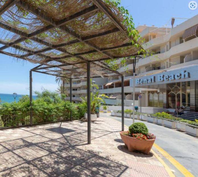 Apartamento Benalbeach Ocean Front 1bdr New!