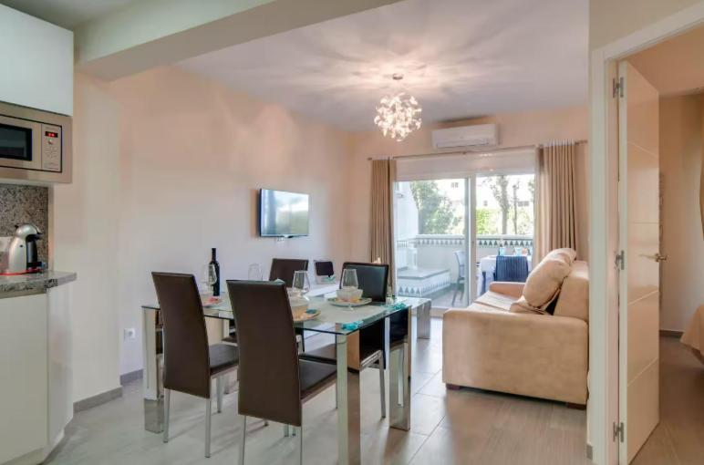 Benalbeach Ocean Front 1bdr New! Apartamento *