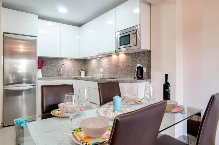 Apartment Benalbeach Ocean Front 1bdr New! *