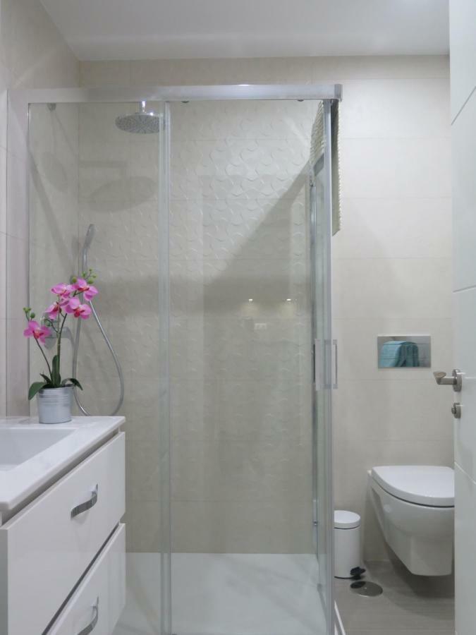 Benalbeach Ocean Front 1bdr New! Apartment